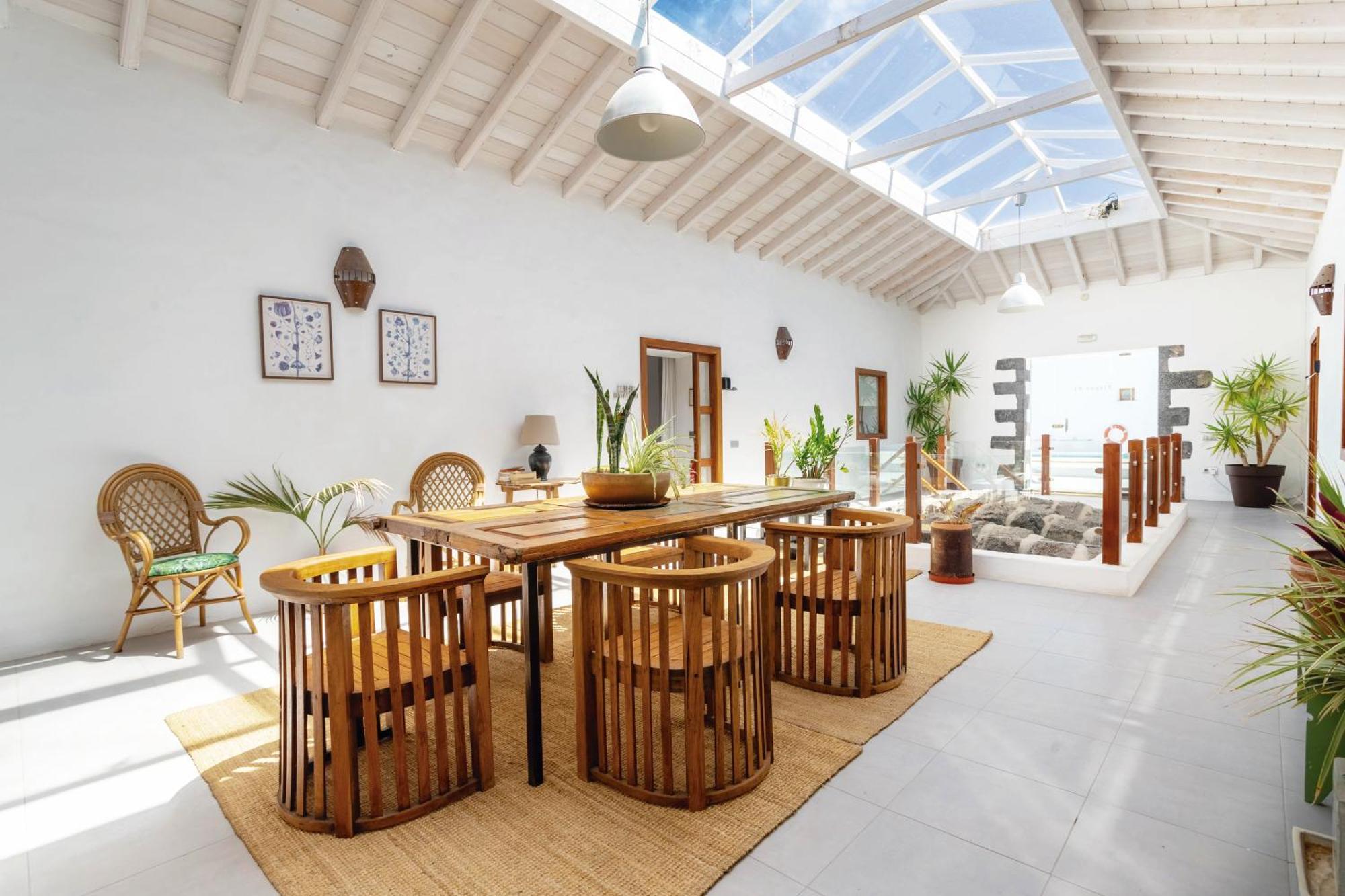 Cuarto Botanico Studio - Shared Pool - Central Island Location - 10 Mins Drive To Famara And La Santa Tiagua エクステリア 写真